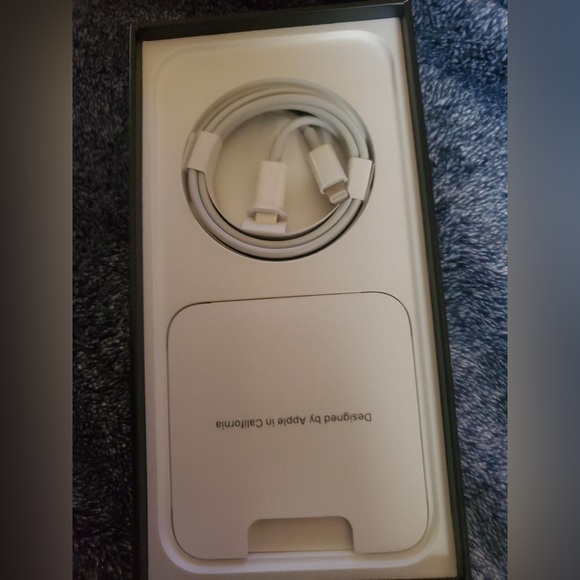 IPHONE 12 PRO MAX 256GB GOLD - Picture 4 of 7